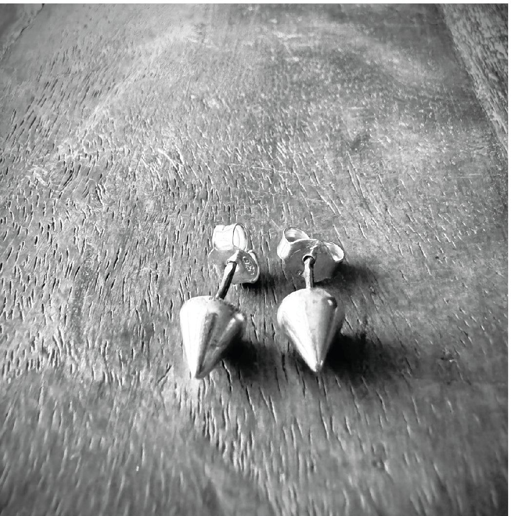 ★SPIKE EARRINGS★