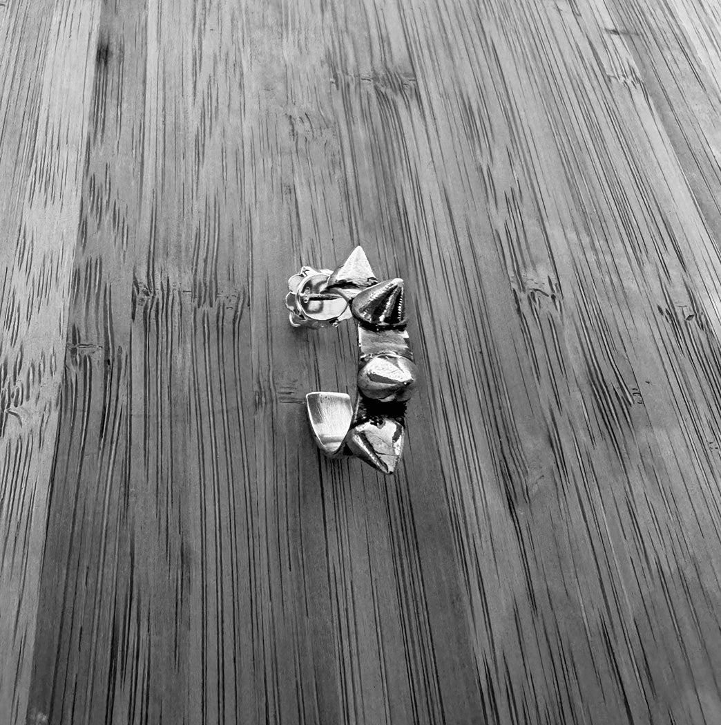 ★SPIKE HOOP EARRINGS★